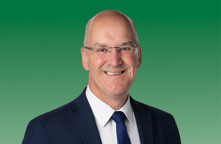 Professional Headshots for MPs and Candidates Danny OBrien MP headshot by Melbourne Headshot Company