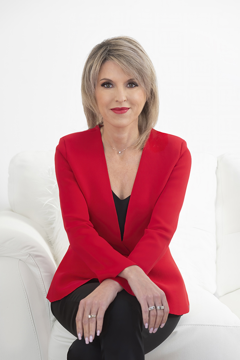 Michelle Du Plessis - Oceana Gold Professional Headshot by Melbourne Headshot Company